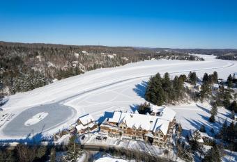 Le Viking Resort & Marina allows 18 year olds to book a room