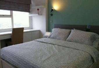 DSR Apartment Margonda Residence 5 has Balcony rooms