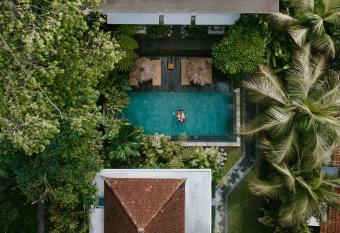 The Umari has Balcony rooms