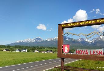 Lucky Cat has Balcony rooms