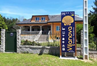 Pension Vilanova has Balcony rooms