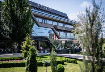 Messier 53 Hotel Yerevan allows 18 year olds to book a room