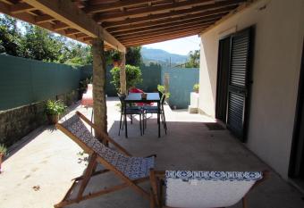 Casas da Nazare has Balcony rooms