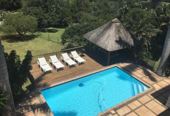 The Greek Beach and Golf House has Balcony rooms