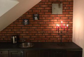 Apartamenty Madera allows 18 year olds to book a room