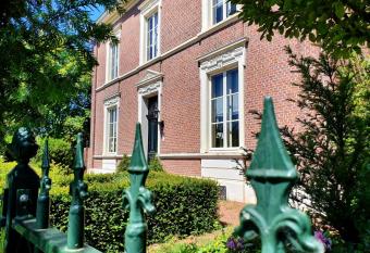 Boutique Hotel Villa de Proosdij has Balcony rooms