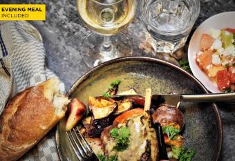 Clarion Collection Hotel Kung Oscar allows 18 year olds to book a room