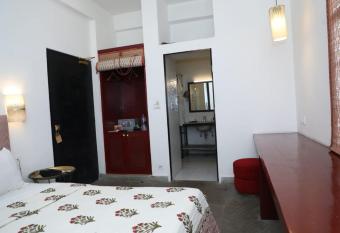 Villa 243 has rooms with a private hot tub