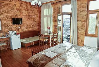 Santrivani Rooms has Balcony rooms