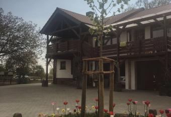 Biohof Zahn has Balcony rooms