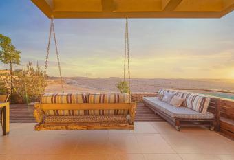 Mitzpush Premium Villa has Balcony rooms