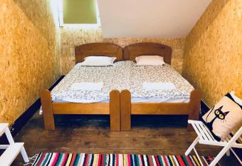 Braga Historic Center Hostel has Balcony rooms