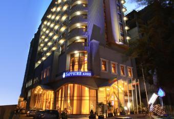 Sapphire Addis has Balcony rooms