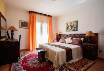 Dimora Tre Cancelli has Balcony rooms