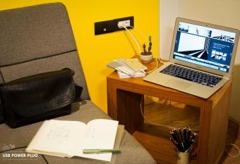 The Hive Chiang Mai Hotel allows 18 year olds to book a room