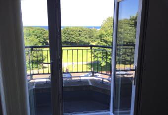 Sea View Apartments has Balcony rooms