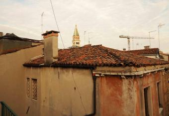 Venice Romantic Views San Marco has Balcony rooms