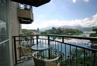                          allows 18 year olds to book a room