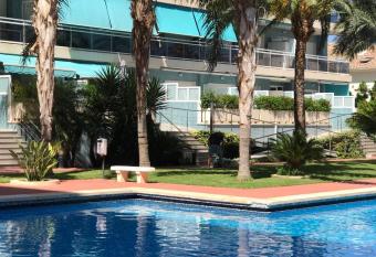 Doris allows 18 year olds to book a room