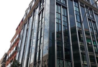 Apartamento Las 4 Palmeras has rooms with a private hot tub