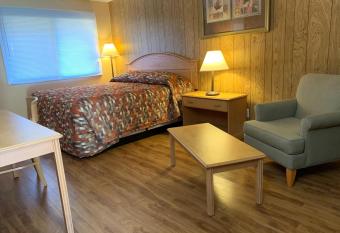 Green View Motel and RV Park allows 18 year olds to book a room