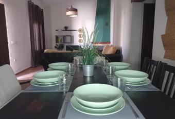 Chalet La Primera Piedra allows 18 year olds to book a room