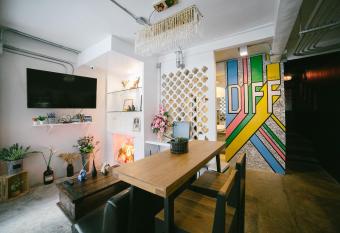 Diff Hostel has Balcony rooms