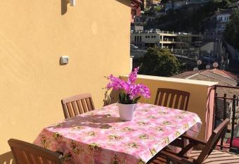 B&B Iris has Balcony rooms