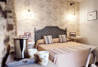 Dal Patriarca has Balcony rooms