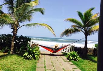 Casa Playa San Diego allows 18 year olds to book a room