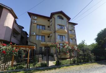 Vila Rusidava has Balcony rooms