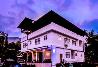 Lavenro Hotel & Resort has Balcony rooms