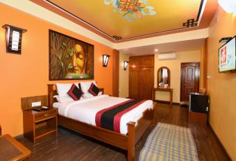 Karma Boutique Hotel allows 18 year olds to book a room