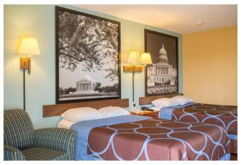 Super 8 by Wyndham Alexandria/Washington D.C. Area has Smoking rooms