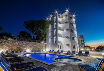 Adriatic Dreams Apartments has Balcony rooms