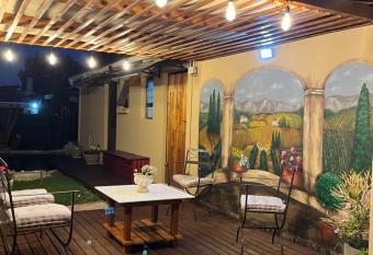 SU CASA B&B has Balcony rooms