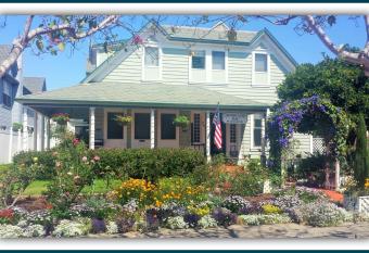 Cherokee Lodge allows 18 year olds to book a room