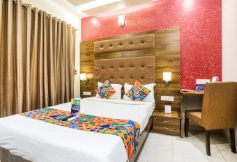FabHotel Amour Andheri East allows 18 year olds to book a room