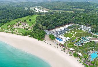 Cassia Bintan has Balcony rooms