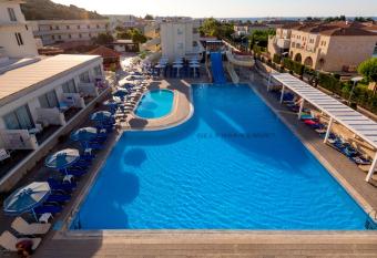 Delfinia Resort - All Inclusive has Balcony rooms