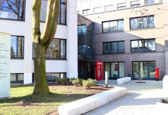 Europa-Haus-Bocholt - Bett & Bike allows 18 year olds to book a room