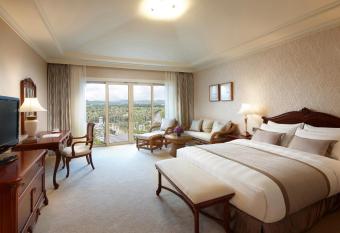 Lotte Hotel Jeju allows 18 year olds to book a room