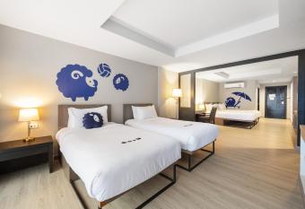 Kokotel Phuket Patong - SHA Extra Plus allows 18 year olds to book a room