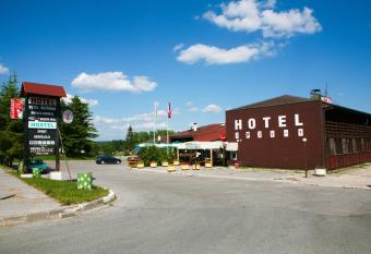 Hotel Josipdol has Balcony rooms