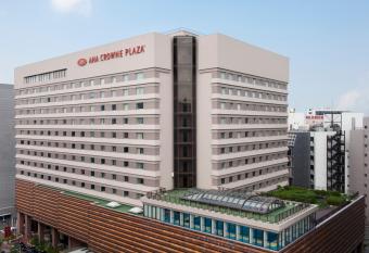 ANA Crowne Plaza Fukuoka, an IHG Hotel has Smoking rooms