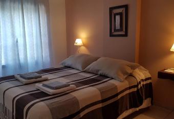 Departamento AM allows 18 year olds to book a room