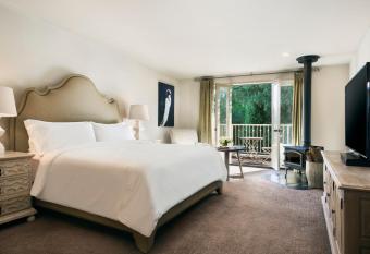Mill Valley Inn has Balcony rooms