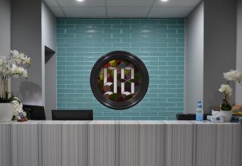 Motel 98 has Balcony rooms