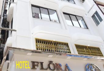 Hotel Flora Fountain,Fort allows 18 year olds to book a room