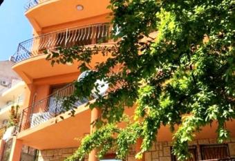 Joro Guest House has Balcony rooms